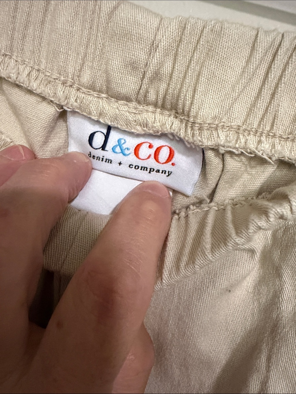 Women's Elastic-Waist Chino Pants in Cream - Picture 2 of 7